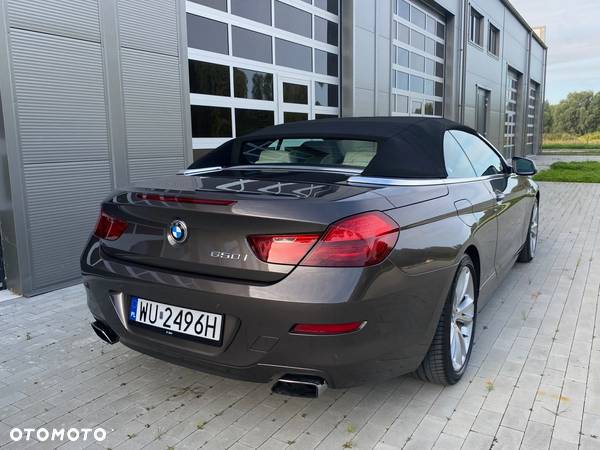 BMW Seria 6 650i - 6