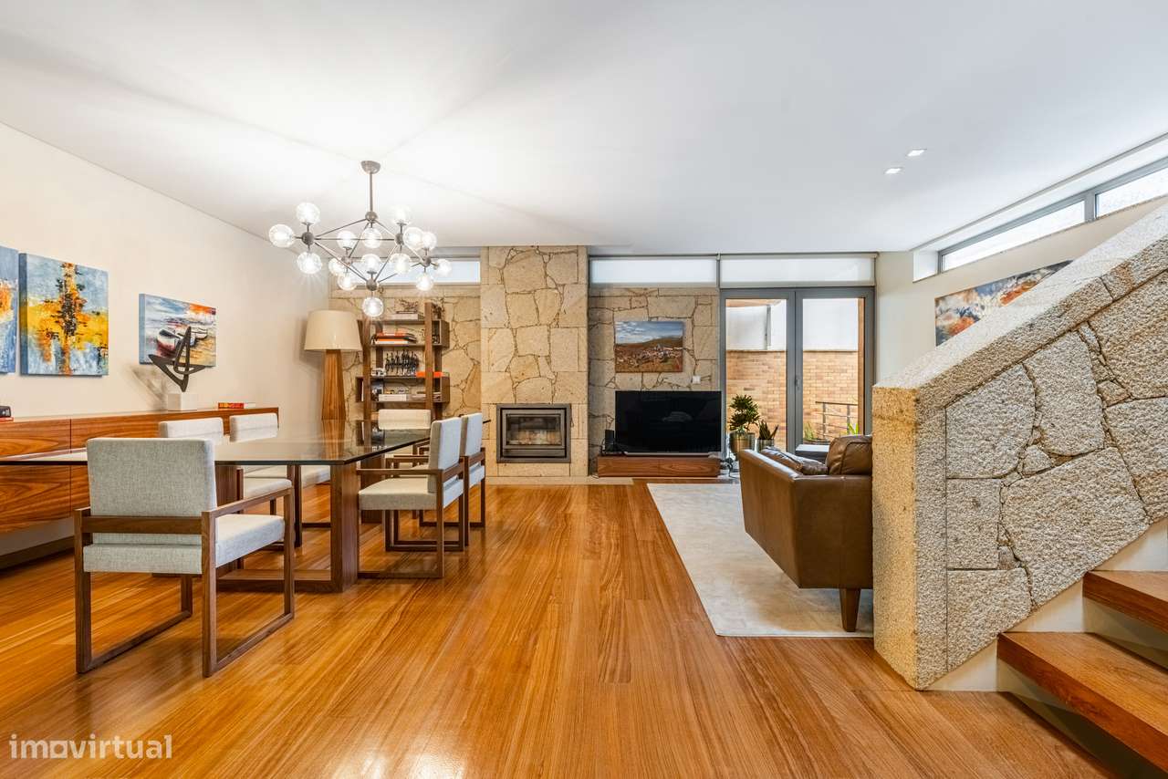 Moradia T3 + escritório à venda em Fraião - Braga-8