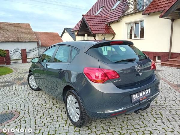 Opel Astra - 30