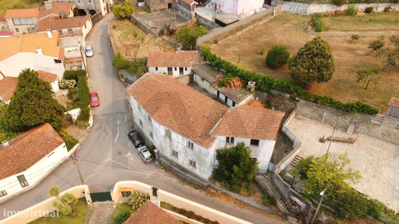 Oportunidade para Investidores: Armazém com Potencial para Apartamento - Grande imagem: 4/42