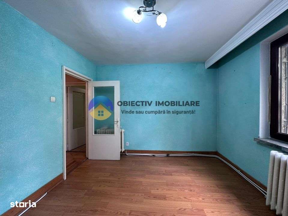 Apartament de vanzare 3 camere- pretabil pentru spatiu comercial - Imagine principală: 2/18