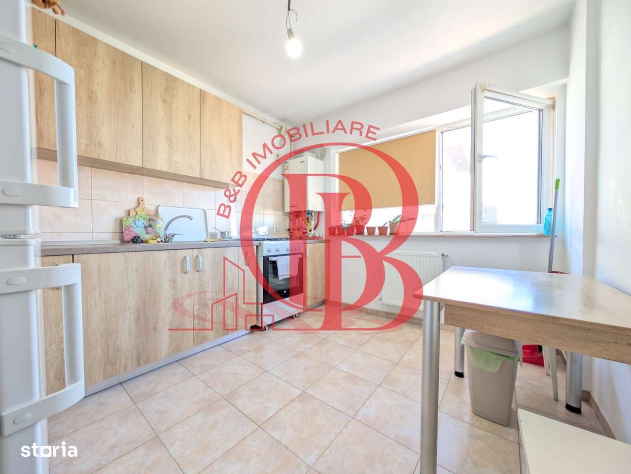 Apartament decomandat 3 camere Sector 3 Titan-Th. Pallady