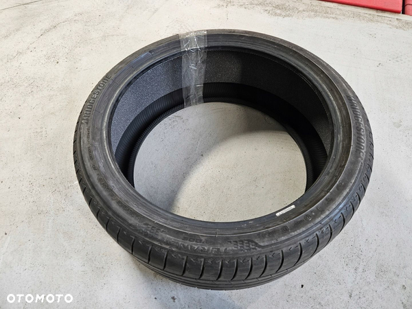 285/35/22 285/35r22 106y Bridgestone turanza t005 - 5