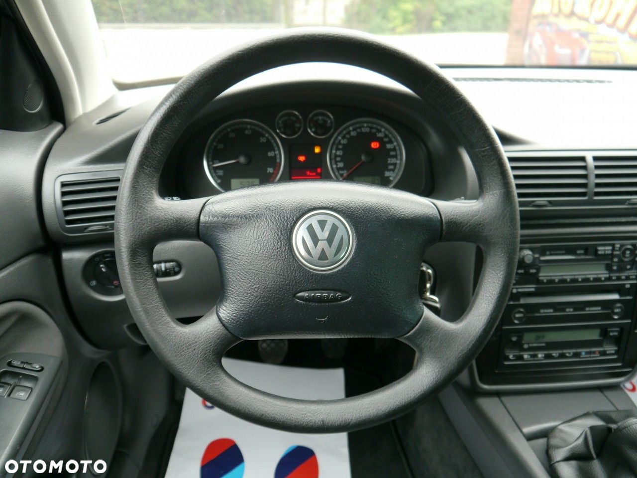 Volkswagen Passat 1.6 Basis - 14
