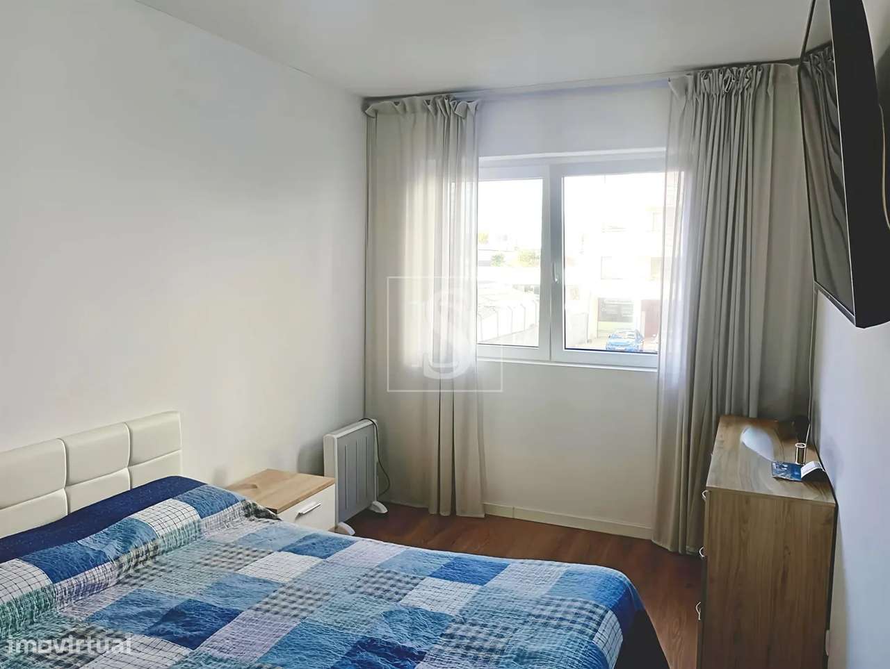 Apartamento T3, renovado, em Matosinhos-14