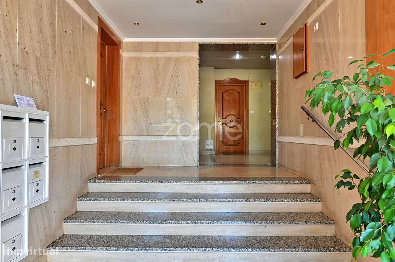 Apartamento T1+2 Duplex em São Marcos, Sintra-6