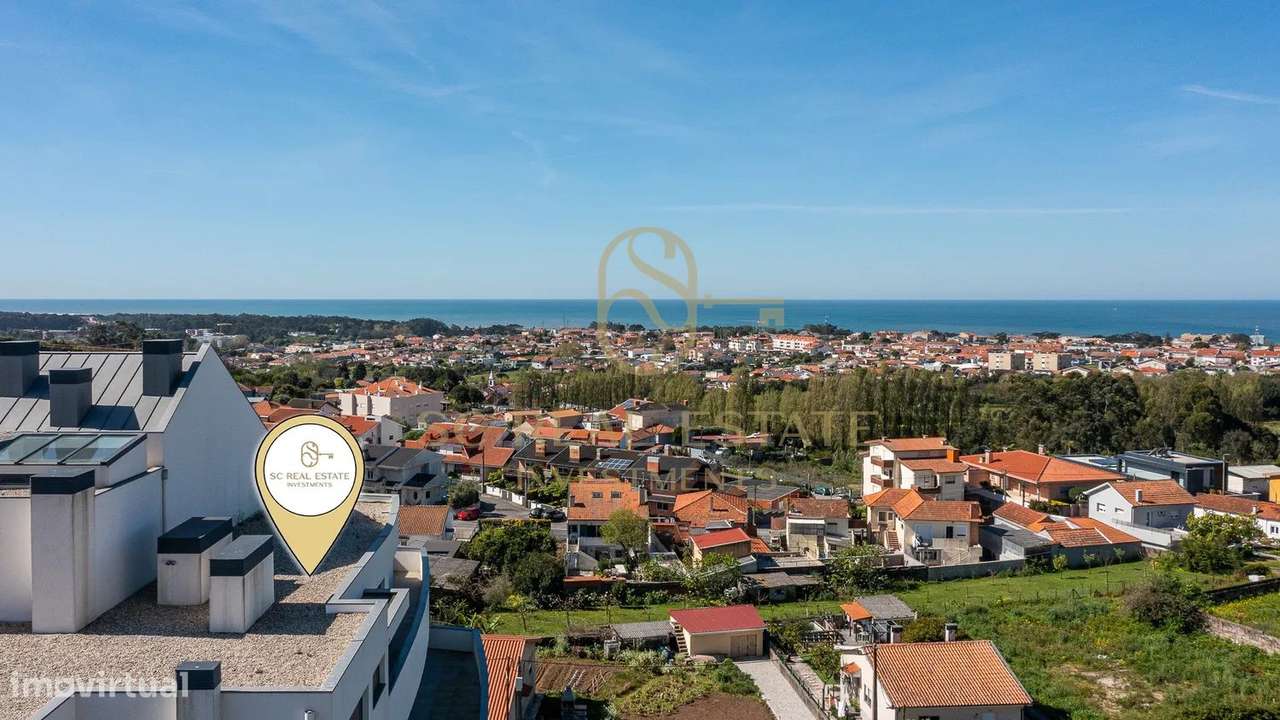 EXCELENTE T3 COM TERRAÇO E VISTA MAR EM CANIDELO-19