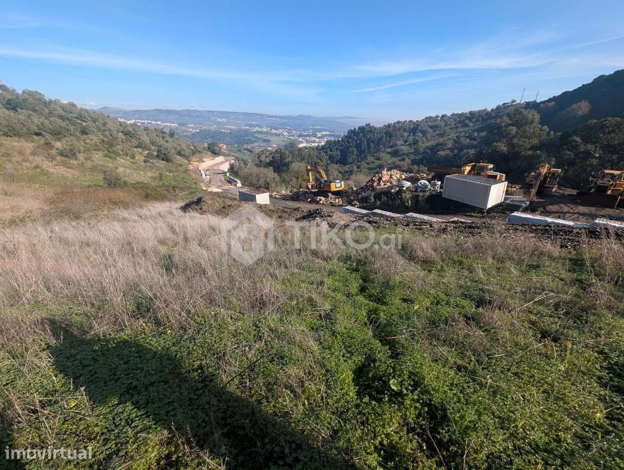 Terreno Rústico com Vista Deslumbrante às Portas de Lisboa - Grande imagem: 3/22