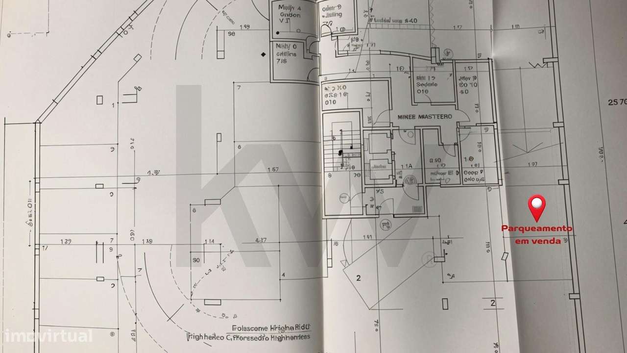 Parqueamento em Telheiras, junto à Rua Padre Américo - Grande imagem: 2/4