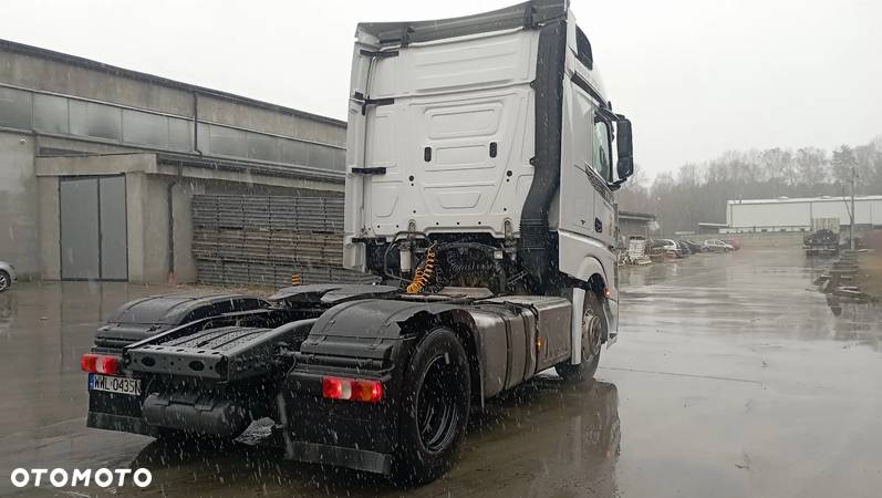 Mercedes-Benz ACTROS - 5