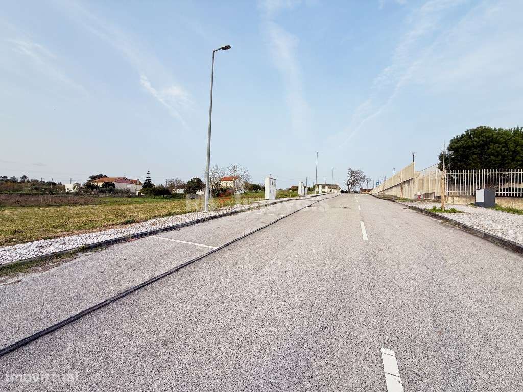 Lote para Construção com 517m2 - Lamarosa, Torres Novas-6