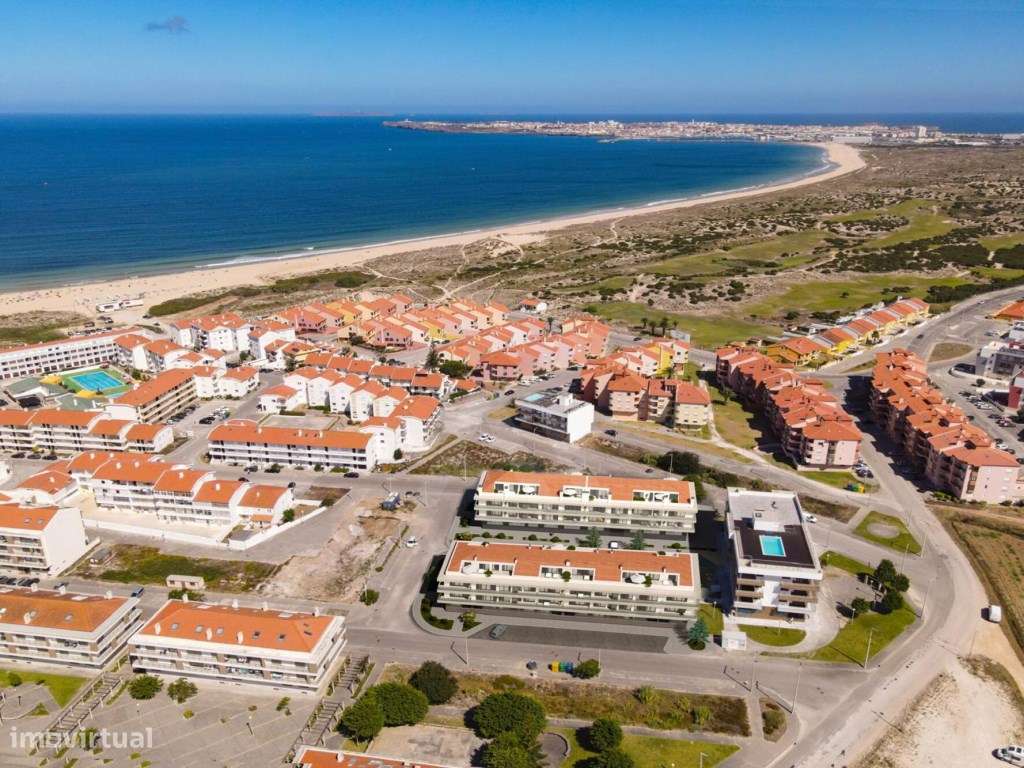 Apartamento T2 junto à Praia da Consolação em Peniche - Grande imagem: 2/16