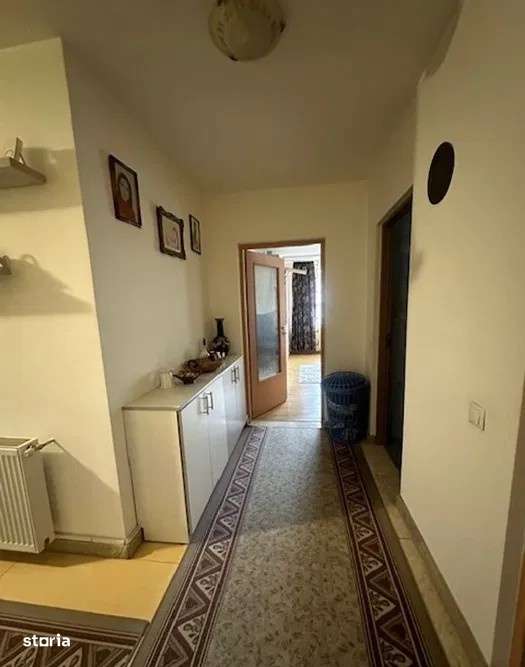 Apartament 3 camere, 82 mp, parter inalt + boxa 30 mp + 2 locuri de pa - Imagine principală: 3/10