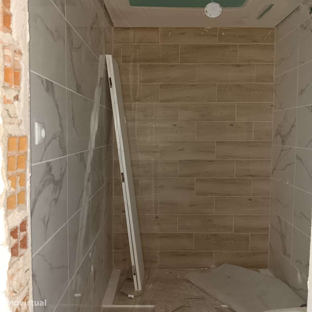 Apartamento T3, TOTALMENTE  REMODELADO, SEIXAL-12