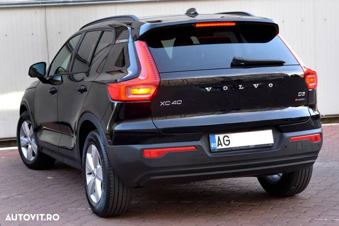 Volvo XC 40 D3 R-Design - 5