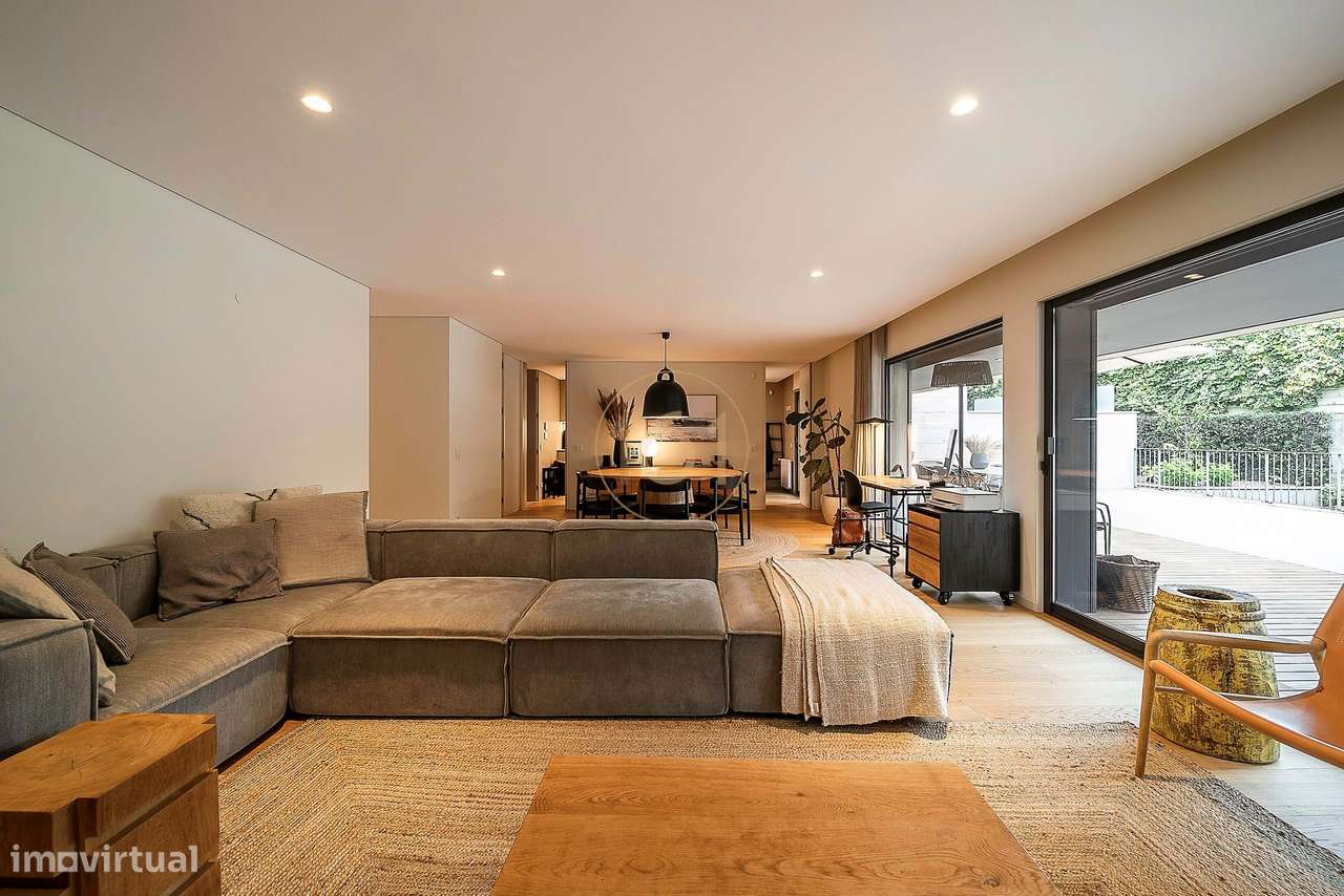 Andar moradia T3 na Rua de Fez - Grande imagem: 3/37