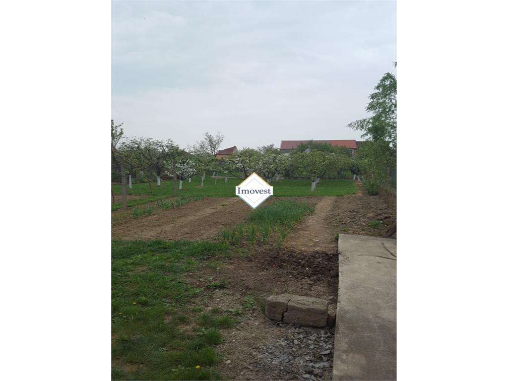 Casa  de vanzare - Imagine principală: 3/19