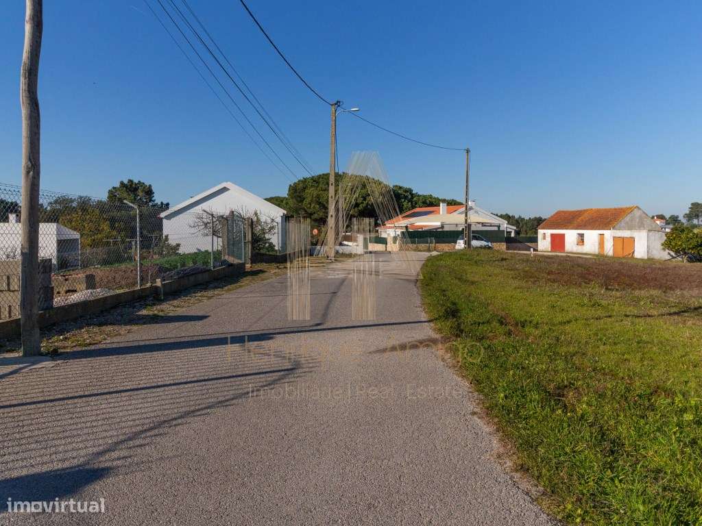 Terreno com 6750m2 e 170m2 de Construção - Grande imagem: 4/6