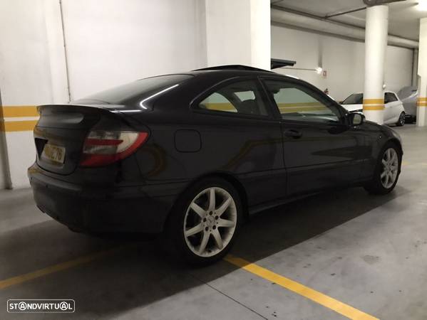 Mercedes-Benz C 220 CDi Sport Coupé Evolution AMG - 7