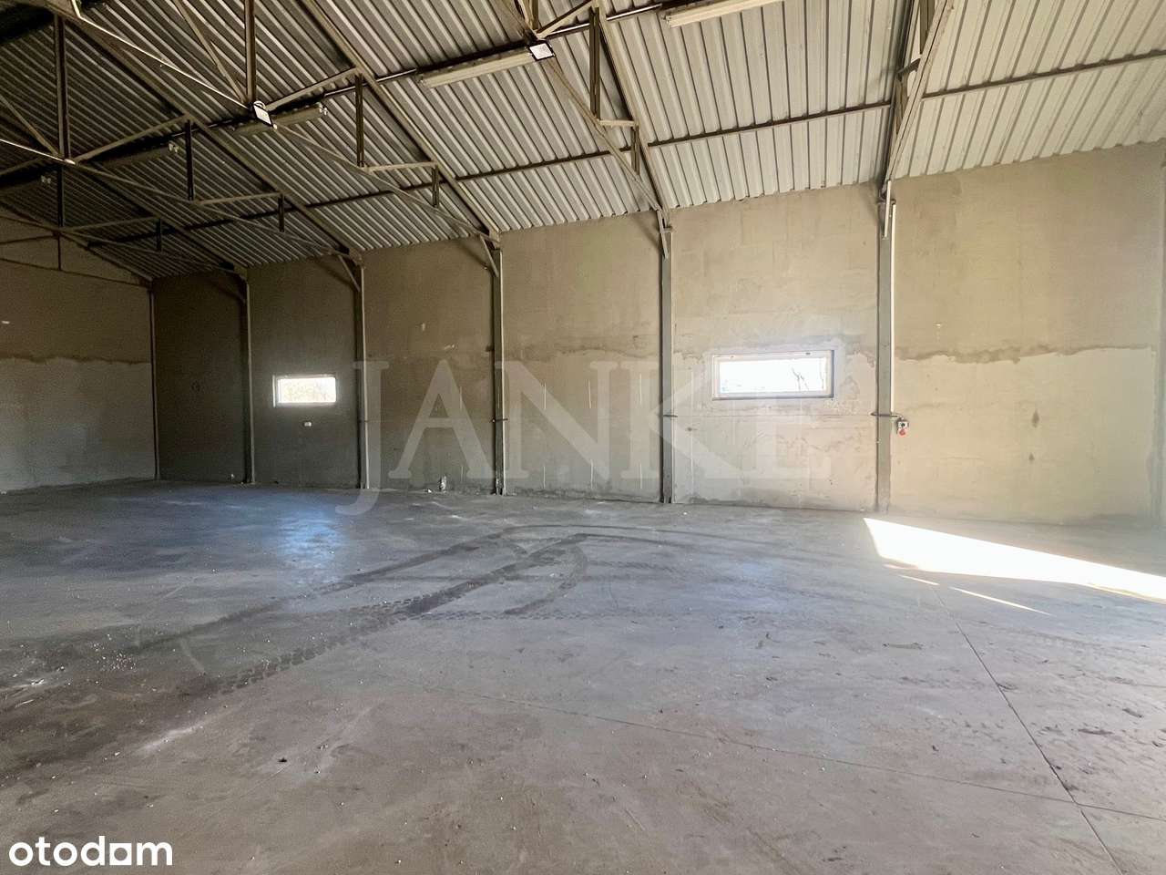 hala / magazyn / produkcja/ POSADZKA NIEPYLNA  / PLAC - Pełny obrazek: 4/6