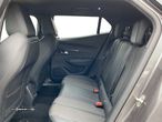 Peugeot 2008 1.2 PureTech GT EAT8 - 12