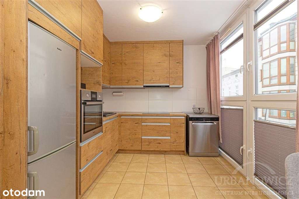 2-pok. I piętro, niski czynsz, ul. Modrzejewskiej.-5