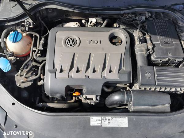 Volkswagen Passat 2.0 TDI BlueMotion Tehnology DSG Highline - 16