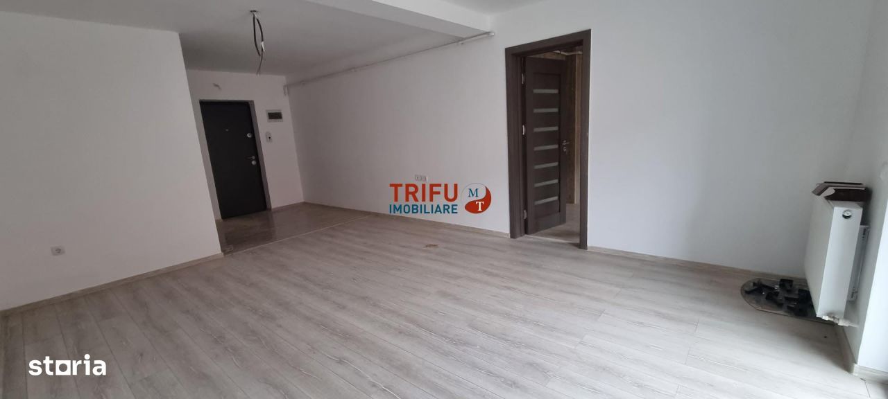 Apartament 2 camere de vanzare zona Skit pretabil birouri sau cabinet