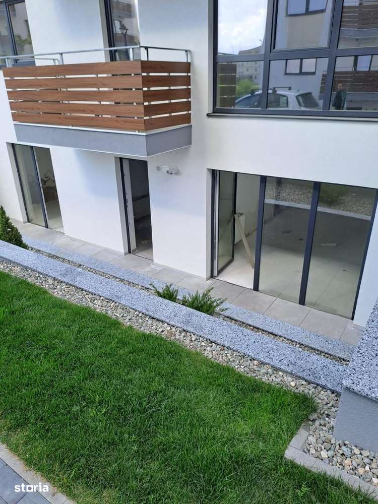 Apartamente deosebite la demisol-6