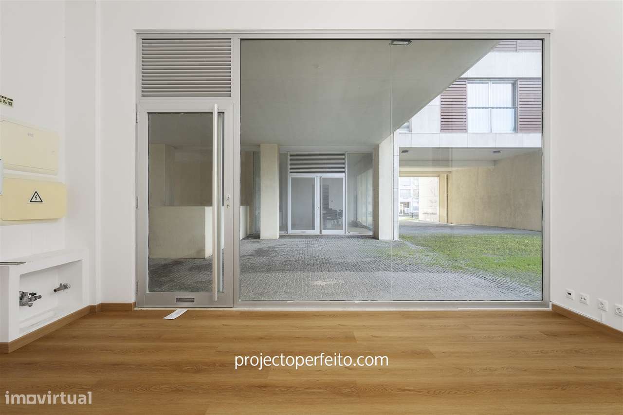 Loja  Arrendamento em Silvalde,Espinho - Grande imagem: 2/7