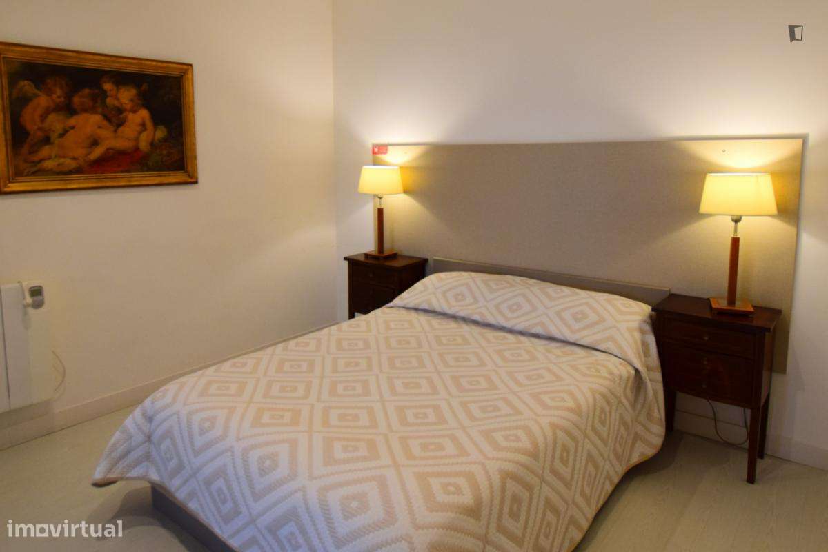 Apartamento com 1 quartos - localizado em Campanhã Porto - Grande imagem: 5/6