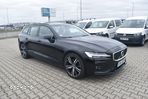 Volvo V60 D4 R-Design - 5