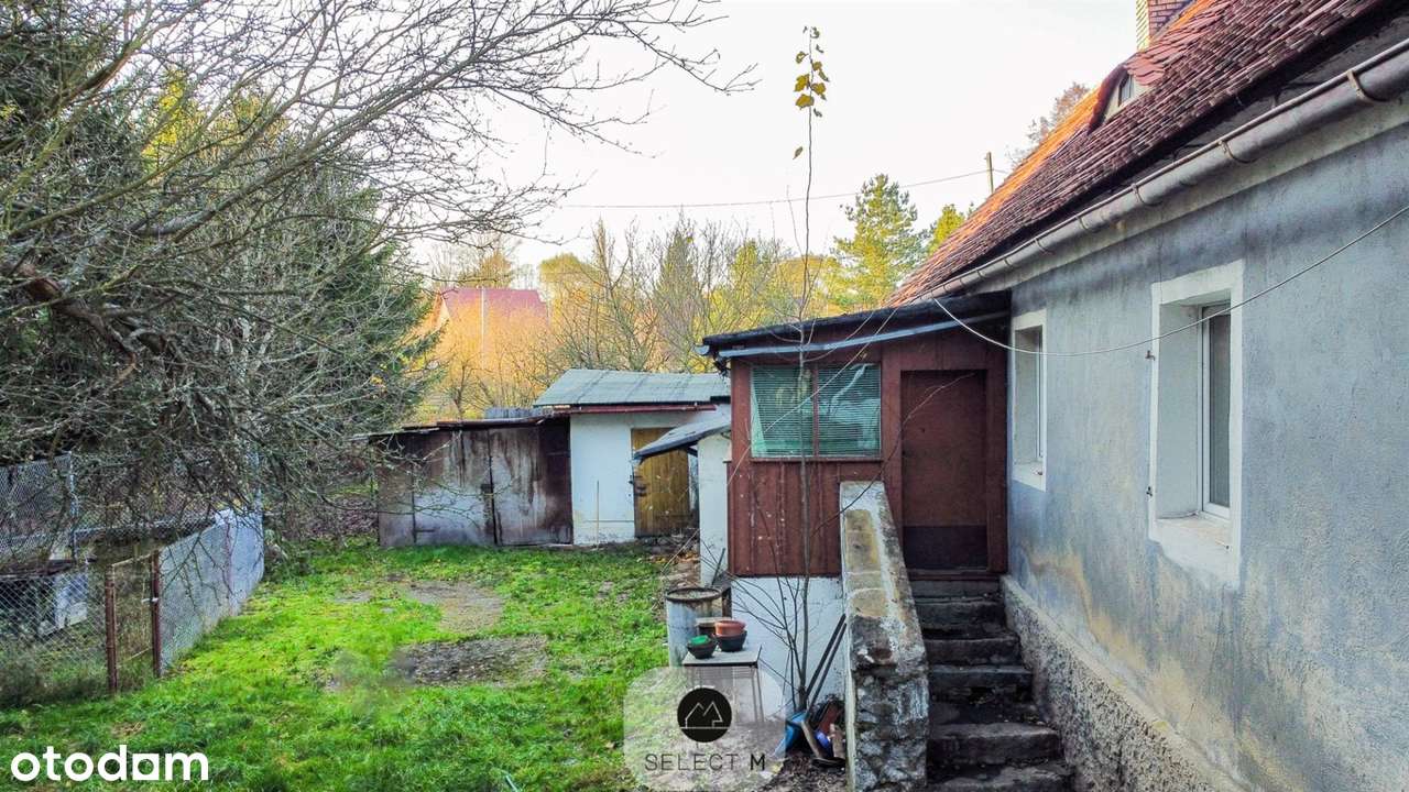 Dom do remontu w Wojcieszycach-16