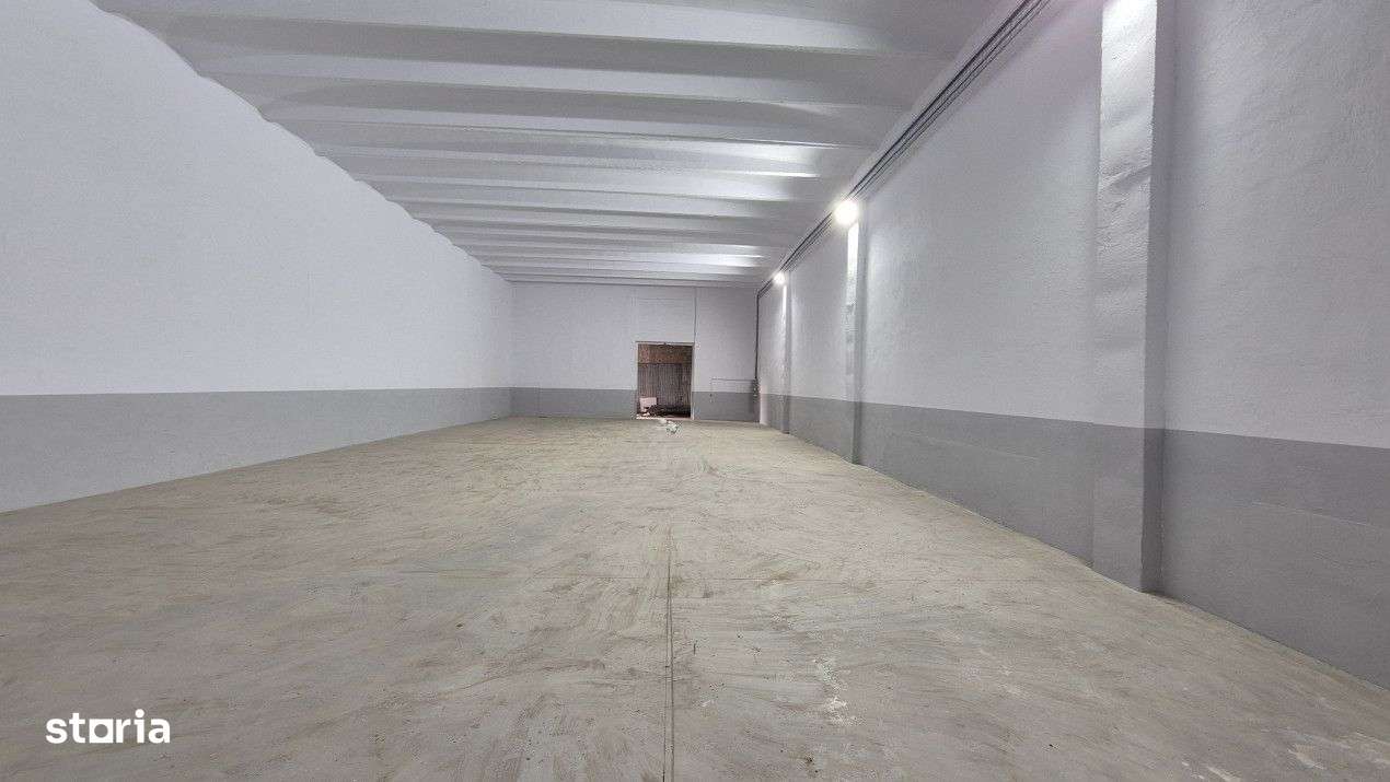 Hale pentru depozitare -acces din centura - in apropiere de A2 - Imagine principală: 1/7