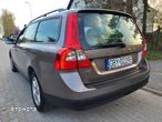 Volvo V70 2.0D Kinetic - 10