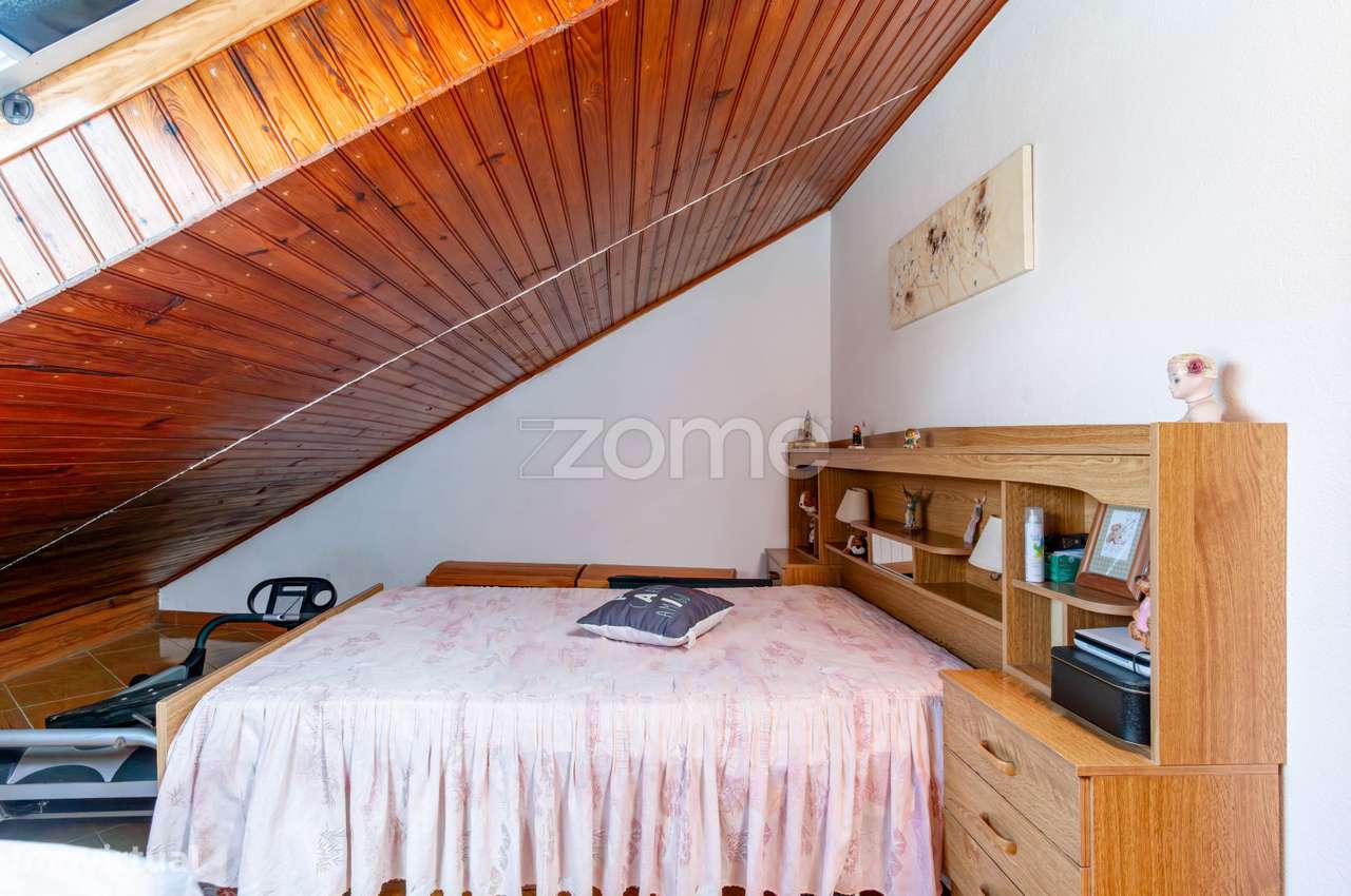 Moradia T1 + 1 Azambuja com Espaço Comercial-27