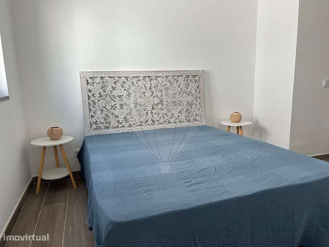 Moradia T2 para venda - Grande imagem: 2/23