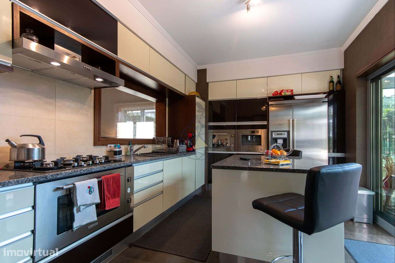 Apartamento com 5 quartos Duplex com piscina Privativa - Portimão - Grande imagem: 3/53