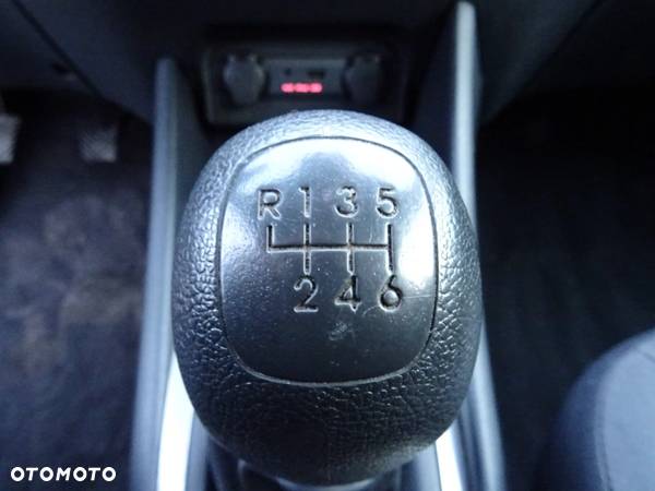 Kia Rio 1.4 XL - 24