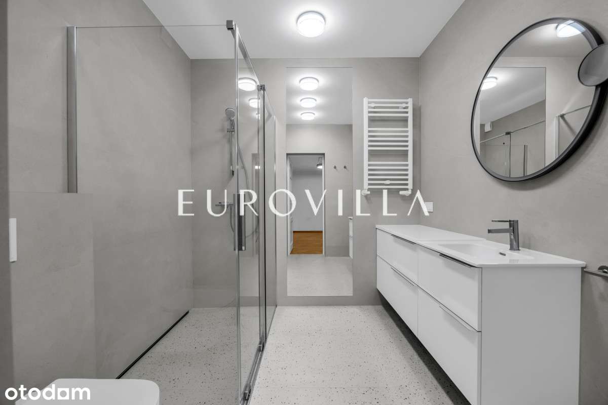 992470 - Pełny obrazek: 4/10