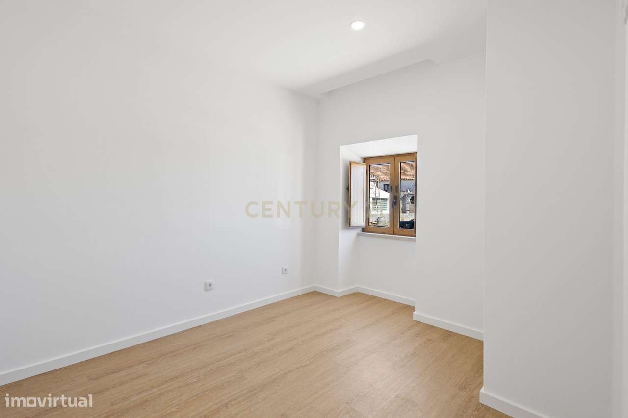 Moradia T3, NOVA - Alcoentre (centro) - Grande imagem: 3/10
