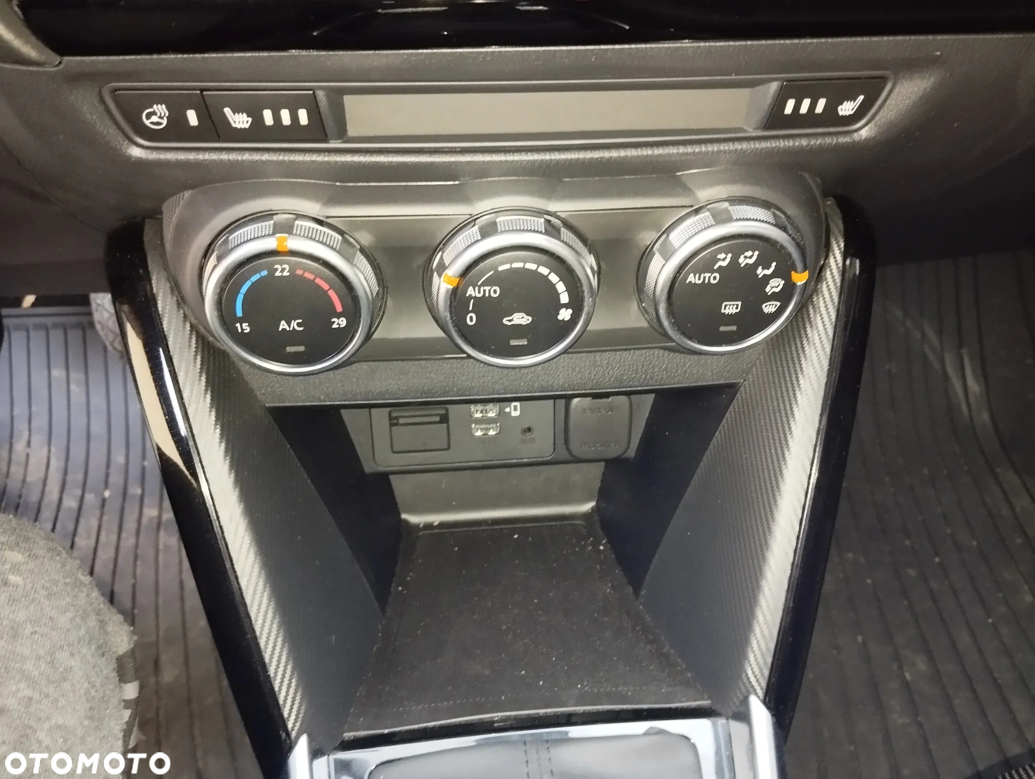 Mazda 2  Belka  pas 2014- DJ DL - 8