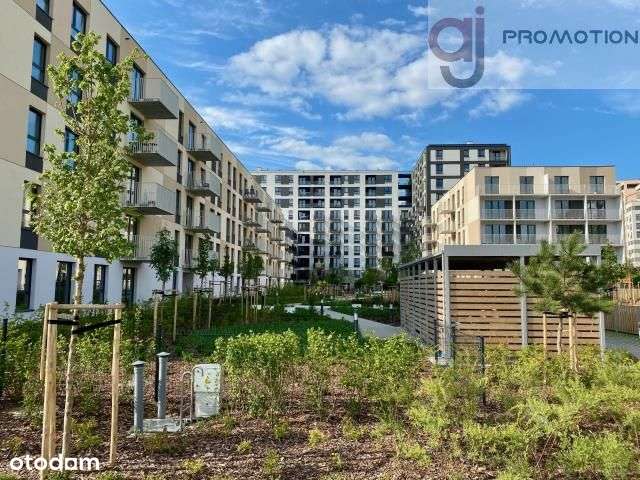 Ładne gotowe 3 pokoje na osiedlu Zenit-4