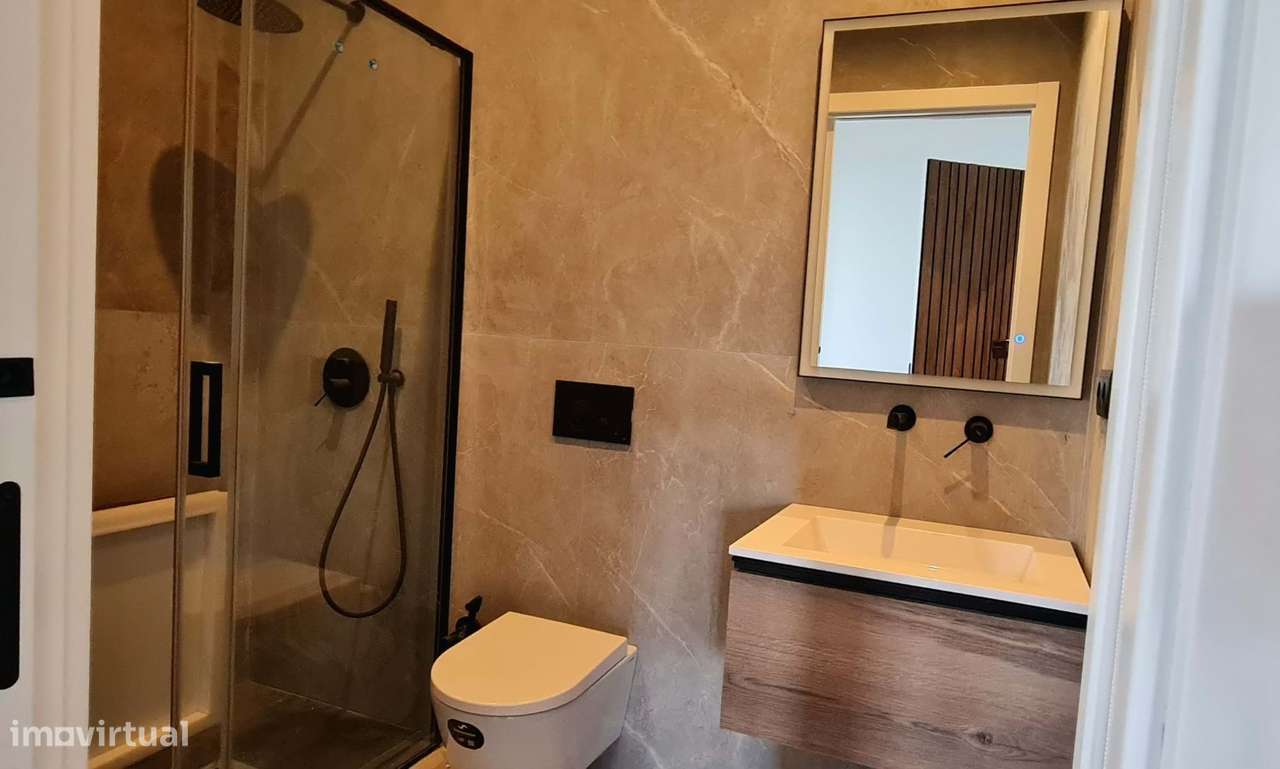 Apartamento T1+1 | Design moderno | Área ampla 111m2-10