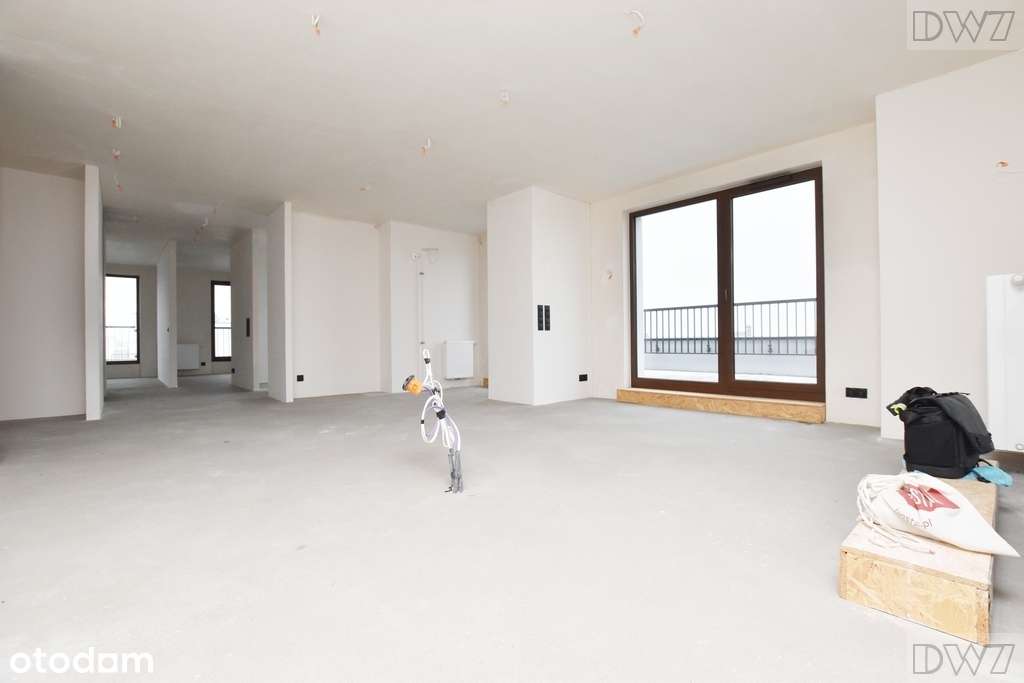 4 pokoje,3 m.postojowe,taras 40 m2,widok na Wawel-6