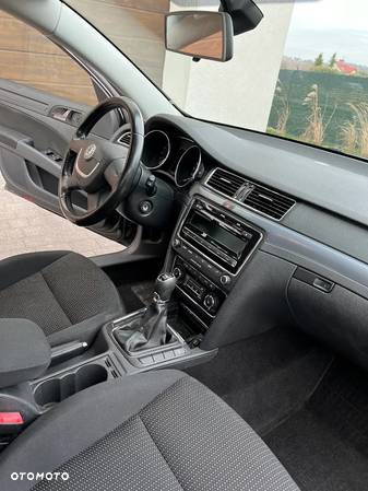 Skoda Superb 2.0 TDI Active - 13