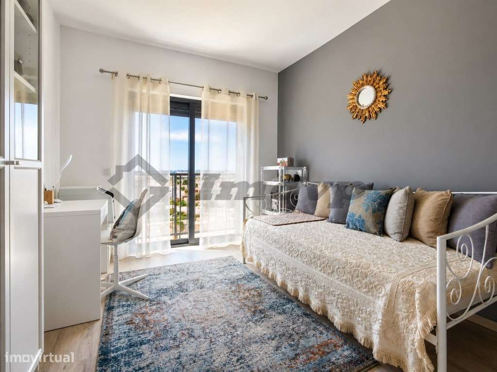Apartamento T3 localizado na Vila de Almodôvar-14
