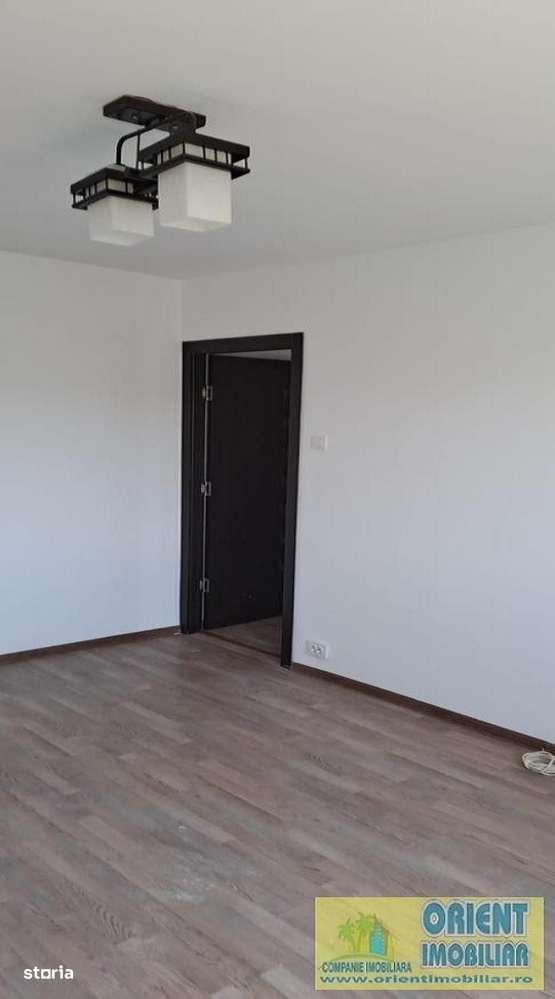 Soveja, 2 camere, centrala gaze, vanzari Constanta - Imagine principală: 4/12