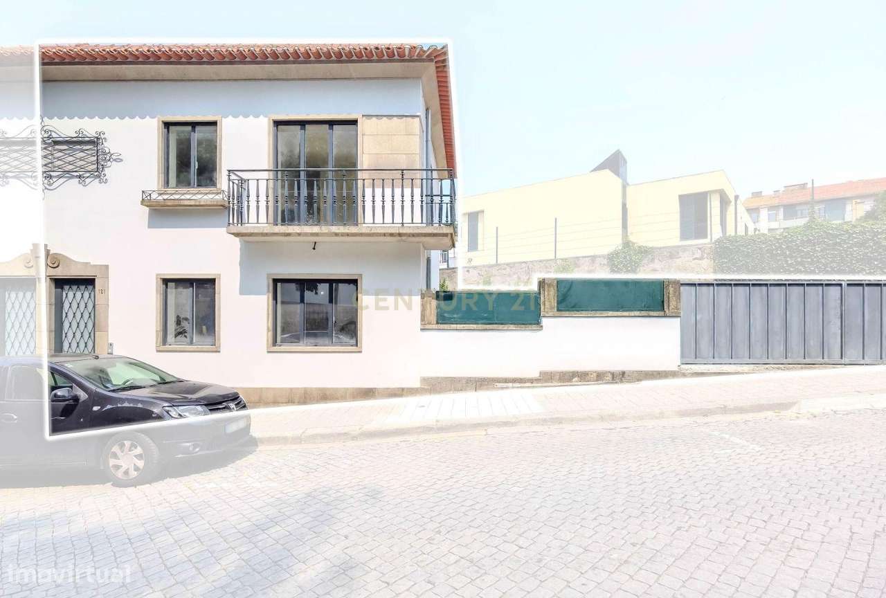 Moradia T3 de Alto Padrão Totalmente Remodelada – Carolina Michaelis, - Grande imagem: 5/60