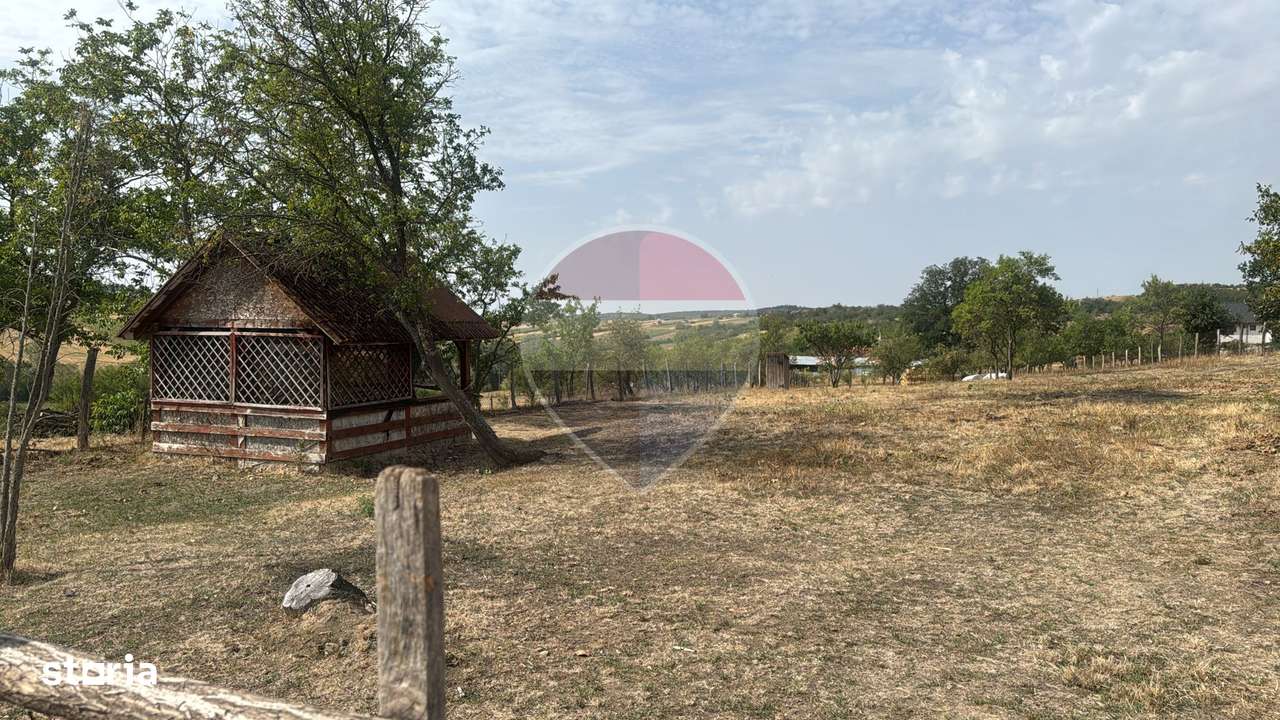 De vânzare teren intravilan, 1882 mp, în Lăzăreni - Calea Mare-2